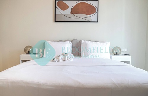 Abu Dhabi City Center Apartment | Bloomfields Stylish 1BR in Reflection