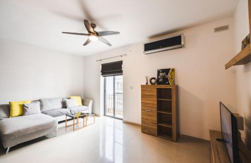 Msida Apartment | Blossom Bliss apartment