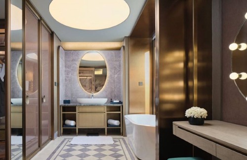 Downtown Shanghai Hotel | Blossom House Shanghai On The Bund