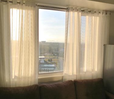 Tagaytay Hotel | Blowing In The Wind