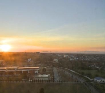 Tagaytay Hotel | Blowing In The Wind