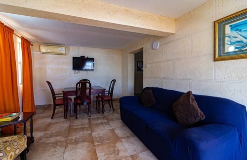 St. Lawrence Gap House | BLR Beach Resort - RM #9