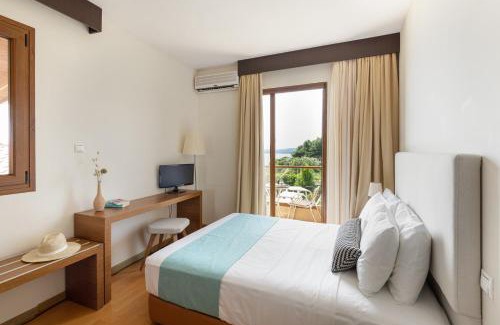Afytos Hotel | Blue Bay Halkidiki - Adults Only