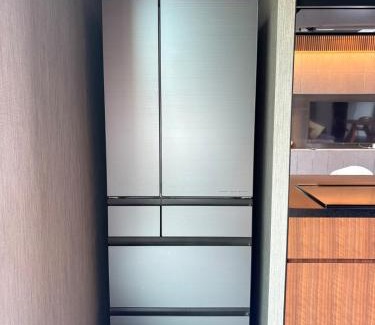 Karatsu Villa | Blue BLACK