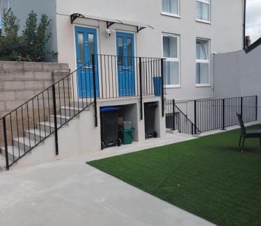 Dover Apartment | Blue Door Apartments