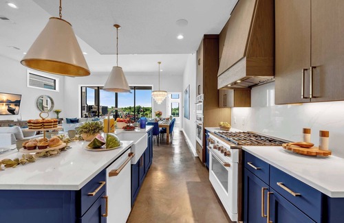 Kingsland House | Blue Horizon Retreat | Concierge Services