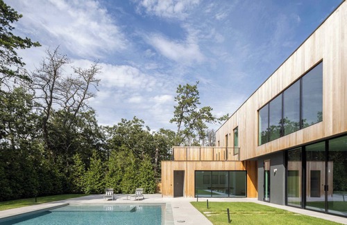 East Hampton North House | Blue Jay Villa by Rove Travel | 7BR Home with Pool