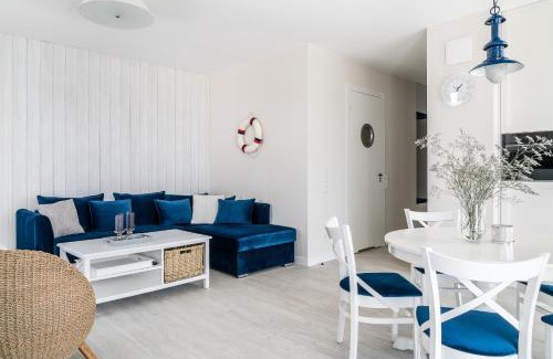 Karlikowo Apartment | Blue Marina Luxury Residence Okrzei 21 by Lion Apartments Sopot