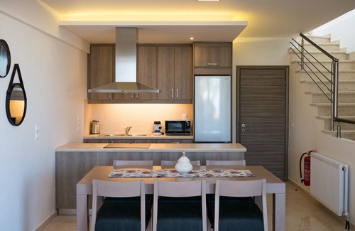 Platanes Villa | Blue oyster Beachfront villa, No car needed 2