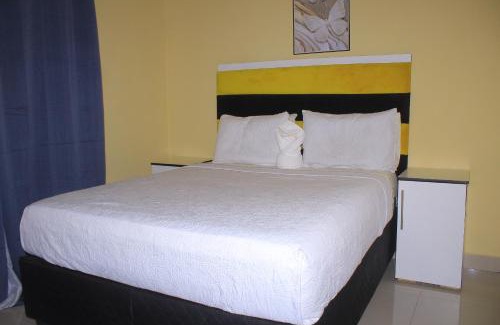 Kasane Bed & Breakfast | Blue Ridge Escape Guest House