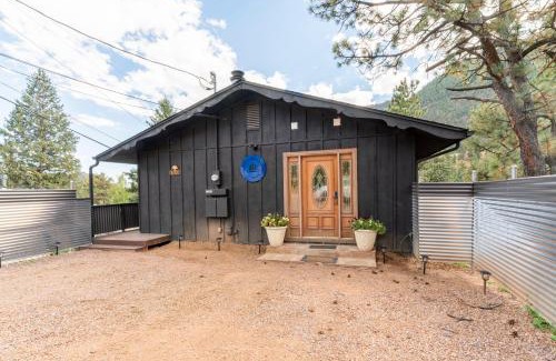 Green Mountain Falls House | Blue Sparrow's Nest