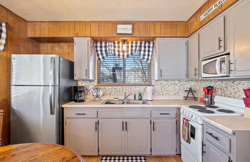 Greer Cabin | Blue Spruce Cabin Sum