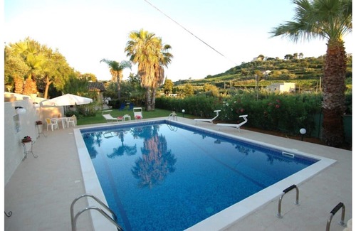 Trappeto House | Blue Villa with private pool