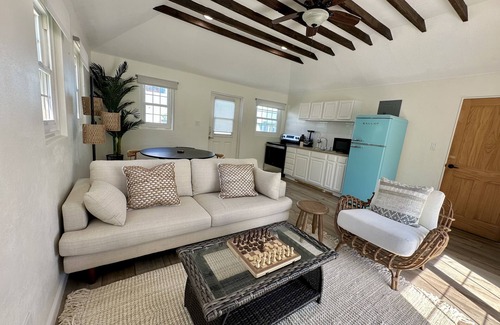 Southampton House | Blue Water