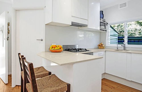 Palm Beach Cottage | Blue Water Careel Bay