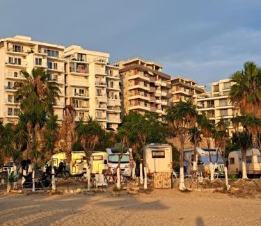 Aliko Apartment | Blue32