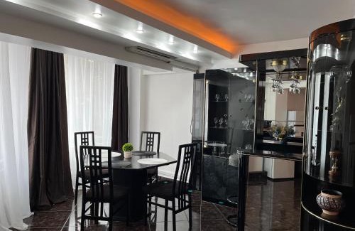 Orastie Apartment | BlueBee Apartment