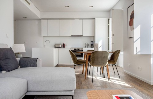 Chiado Apartment | Blueground | Chiado, fully equipped