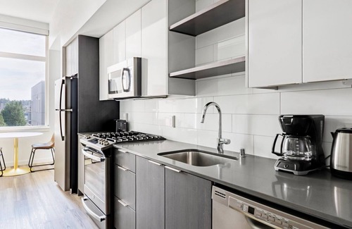 Downtown Apartment | Blueground | Downtown, rooftop, nr Lake Sammamish