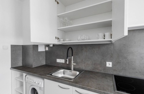 Hernals Apartment | Blueground | Hernals, view, nr Rathauspark