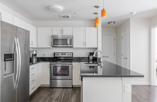 North Cambridge Apartment | Blueground | North Cambridge, fitness center, nr Alewife Park