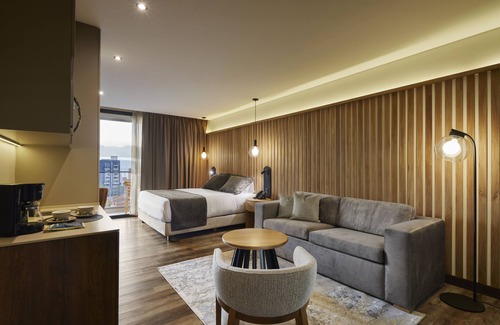 Los Naranjos Hotel | Blues Suites Medellin