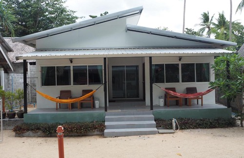 Ko Lanta House | Bluesky Beach Bungalows
