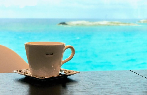Staniel Cay House | Blueyonder. Amazing views, three beaches to choose from and a private marina.