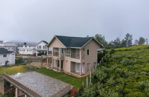 Ithalar Villa | Blusalzz Manor - Nilgiri Valley, Ooty - Tamil Nadu