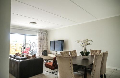 Tshwane Apartment | Blyde Beach Front Apartment Ground floor