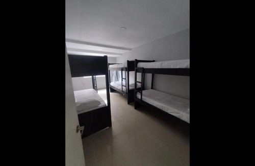 Marbella Cabin | Bm-15 room near the sea with air conditioning and WIFI