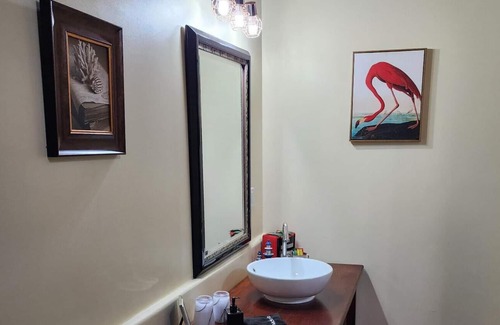 Vista Del Mar Bed & Breakfast | BNB w/pool