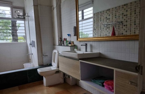 Dharampur Villa | BnBBuddy Luxury Heritage Villa @ Dharampur Kasauli