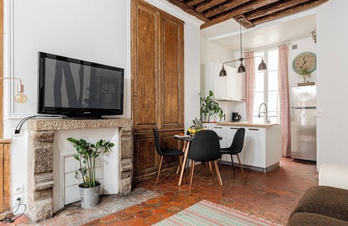 Bonne-Nouvelle Apartment | BnBNook - Unique 1BR Steps from Montorgueil