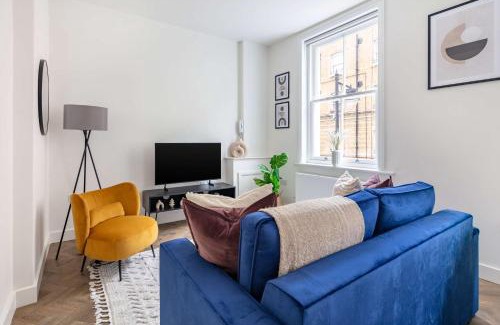 St Luke's Apartment | BnBNova - 1BR - St Lukes & Whitecross Market