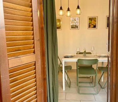 Sesto Calende Apartment | Bnbook Blue River -2 bedrooms and private parking