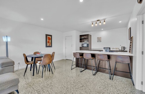 Luggate House | Bnew 1br Minimalist Style Unit