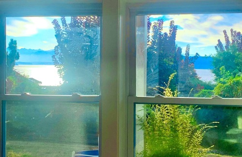 Clinton Apartment | Boat House at Sunlight SeaScape Gentle Retreat for 2 Whidbey Island