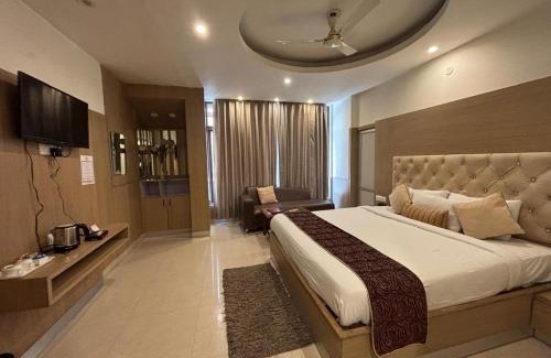 Naddi Hotel | Bob's N Barley