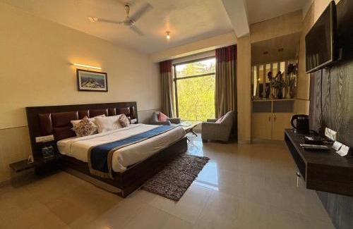 Naddi Hotel | Bob's N Barley