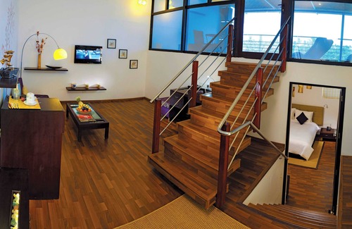 Kumbalam Hotel | Boche Island By Oxygen Resort