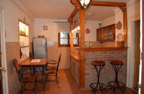 Bodrogolaszi Apartment | Bodrog-parti Vendégház Bodrogolaszi