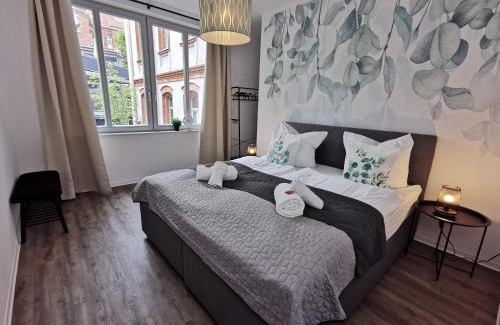 Erfurt Apartment | BohnApartments - Town House am Stadtpark - Terrasse - Parkplätze - WLAN
