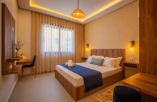 Imi Ouaddar Apartment | Boho Chic At Imi Waves Villa with walk to beach & Workspace fast wifi & AC