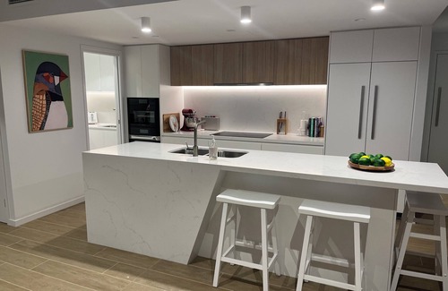 Bokarina Apartment | Bokarina Luxury Beach Escape | Stunning view | 200m to Beach | Heated Pool