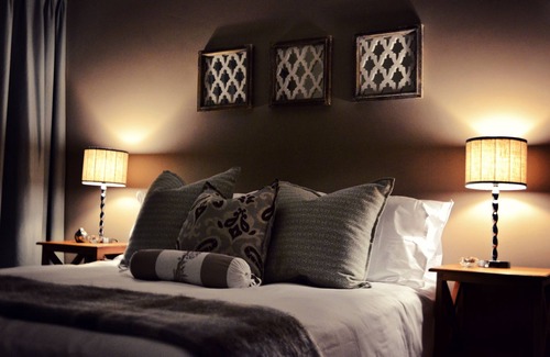 Emalahleni House | Bokmakierie Guest House