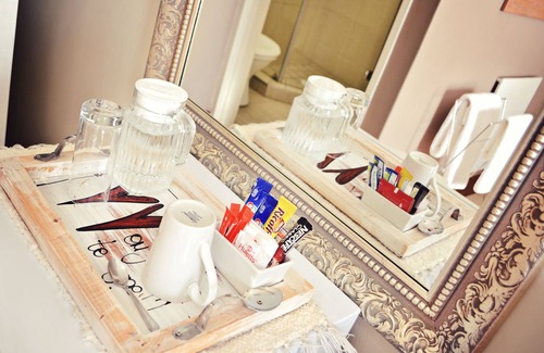 Emalahleni House | Bokmakierie Guest House