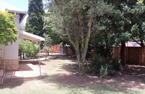 Ekurhuleni Hotel | Boksburg Guest House
