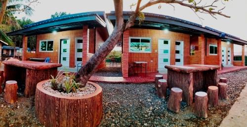 Alaminos Resort | Bolo Beach Santorini nearby to Hundred Island