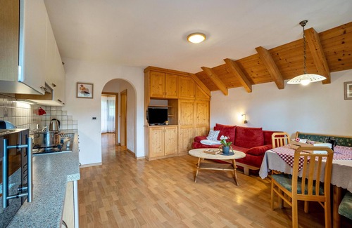 Mareo Apartment | 'Bolser Apartment Piz da Peres' with Mountain View, Garden & Wi-Fi